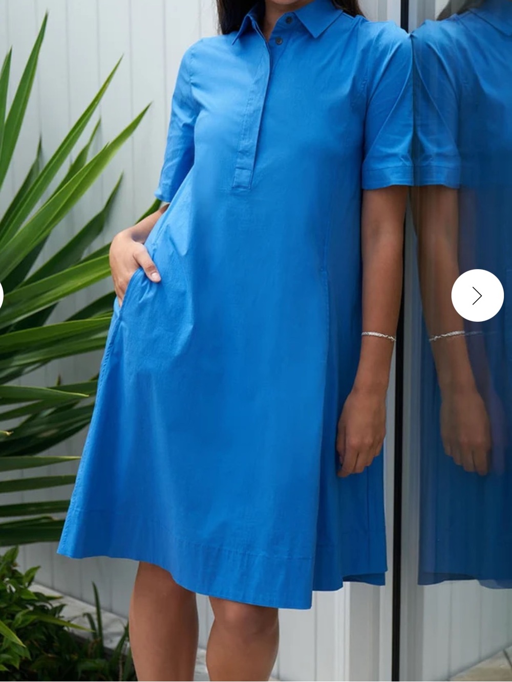 Foil Blue Swing Dress Size 8 Stretch Short Sleeve Collared Midi Casual Pockets